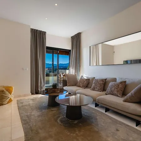 Luxury Escape - Flamingos Golf Retreat Estepona